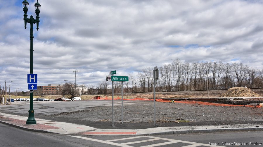 What's planned for the former Grossman's site on Erie Boulevard in