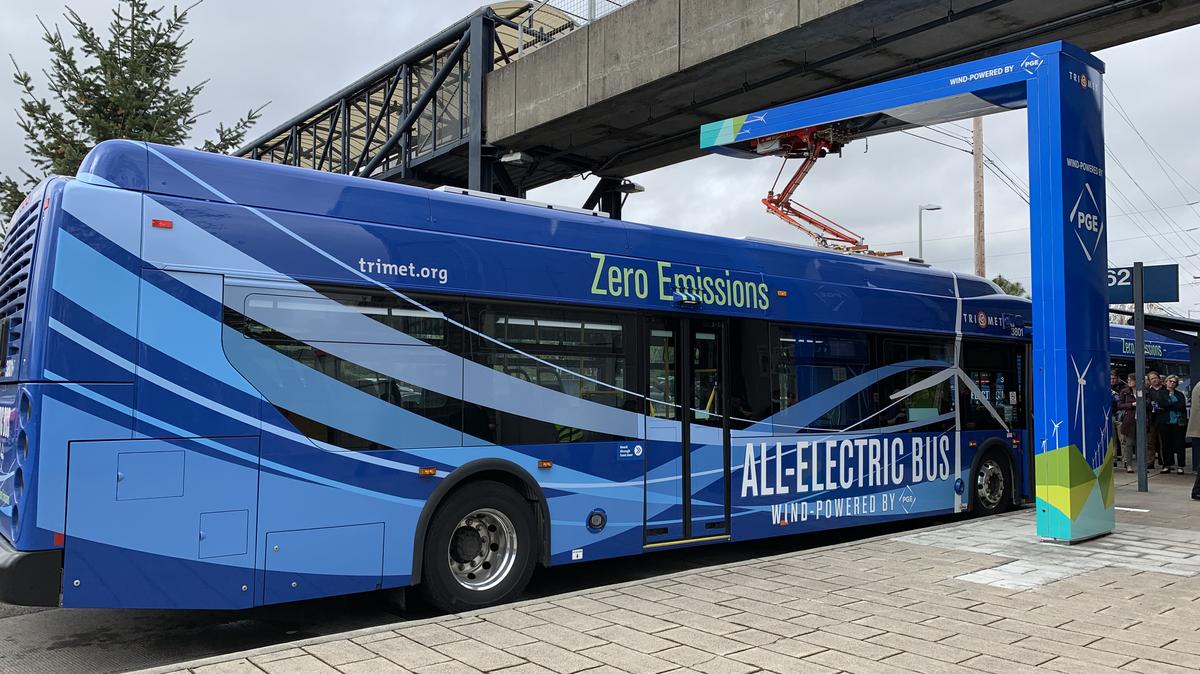 TriMet electric bus calls 'wind powered' Portland Business Journal