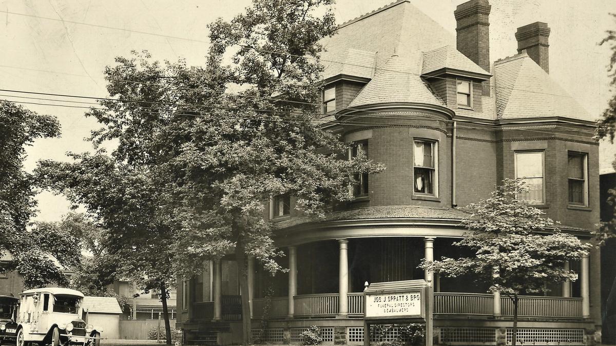 Family Business Awards J&J Spratt Funeral Home Inc. Pittsburgh