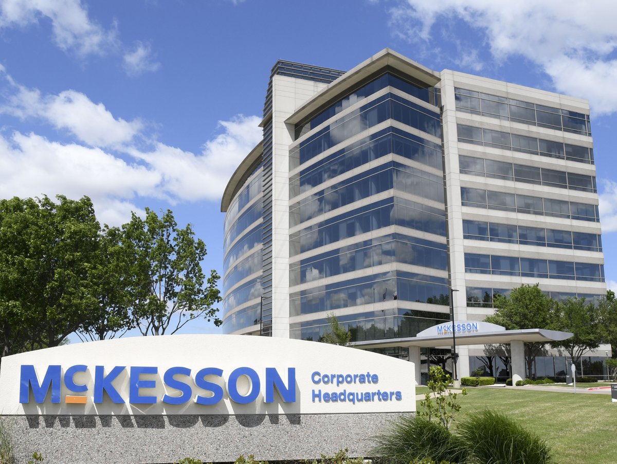 トップス 1940s McKesson Robbins Inc. athletic Vintage 1940s Maple Athletic Sportswear Red Satin Basketball