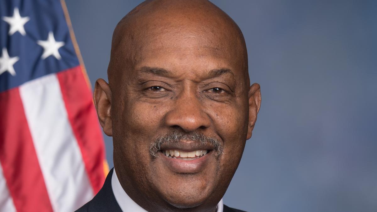 Congressman Dwight Evans says businesses face crisis of confidence when