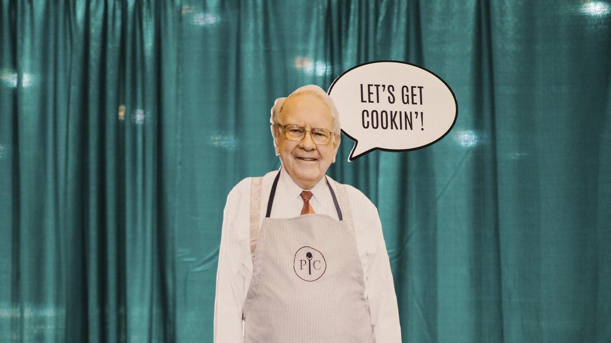 Berkshire Hathaway Annual Meeting Wells Fargo, Buybacks and More