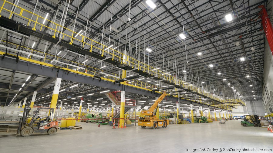 Amazon.com Inc. (Nasdaq: AMZN) gives a sneak peek of massive new ...