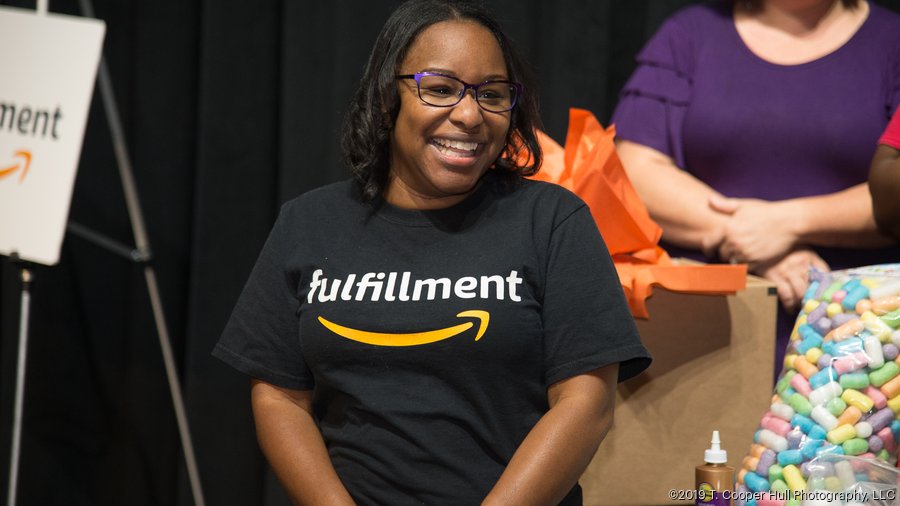 Amazon gives STEM donation to Kannapolis Middle School - Charlotte ...
