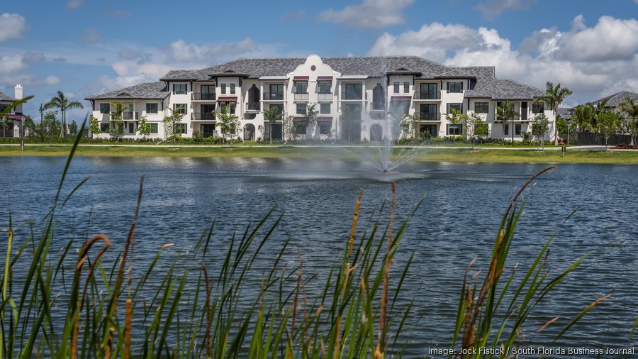 Florida Crystals FCI Residential buys Tuttle Royale apartment site in Royale Palm Beach South