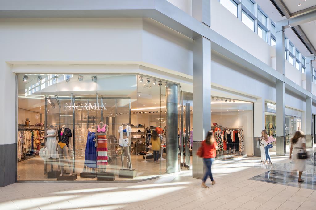 Town Center at Boca Raton adds retailers, renovates spaces - South