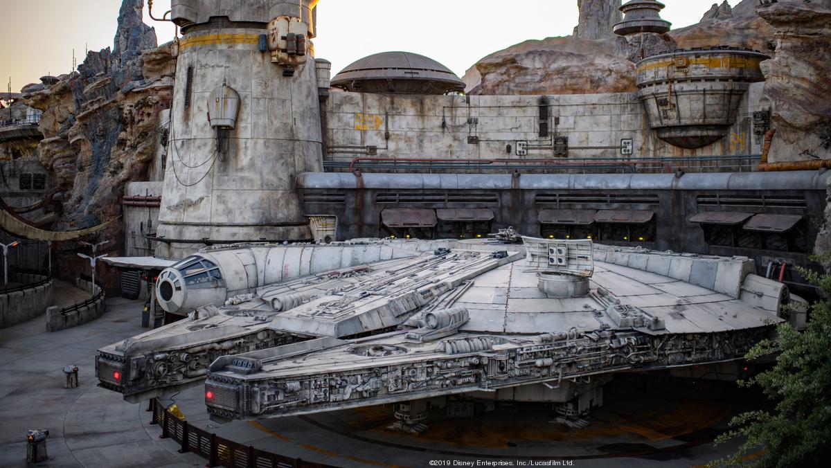 Disney's Star Wars: galaxy's Edge shares peek inside stores - Orlando ...