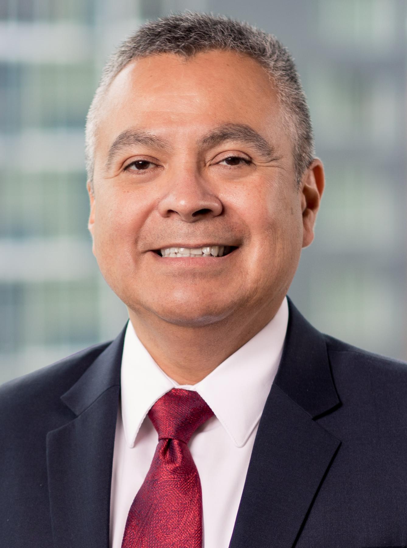 Román D. Hernández | People on The Move - Portland Business Journal