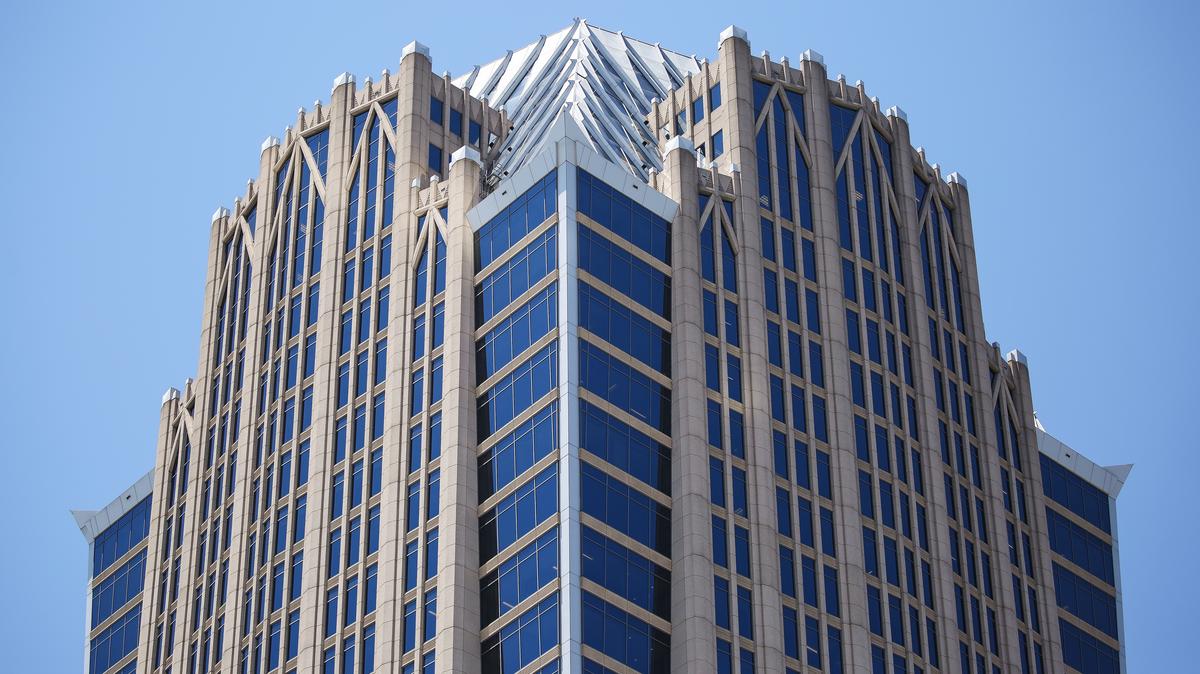 Record Breaking Deal Done Truist Center Hq Tower Becomes Reality Charlotte Business Journal