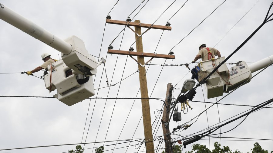 Loss of power for some means surge in business for others in Dallas ...