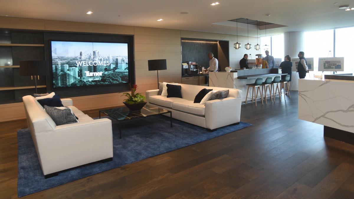 First Look Cbre Atlanta Office Is A Mix Of Hospitality And