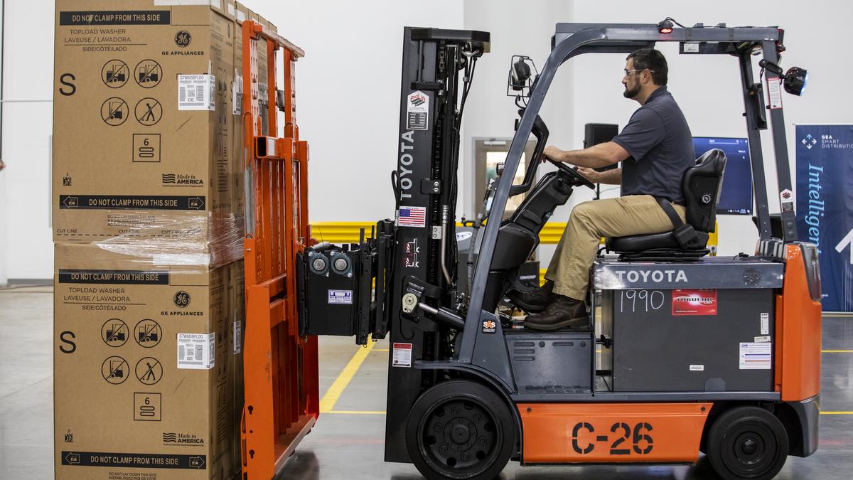 GE Appliances opens 55 million smart facility Louisville Business First