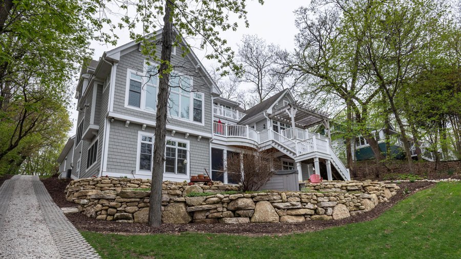 Waterfront home on Beaver Lake sells for 3.1M Gallery Milwaukee Business Journal