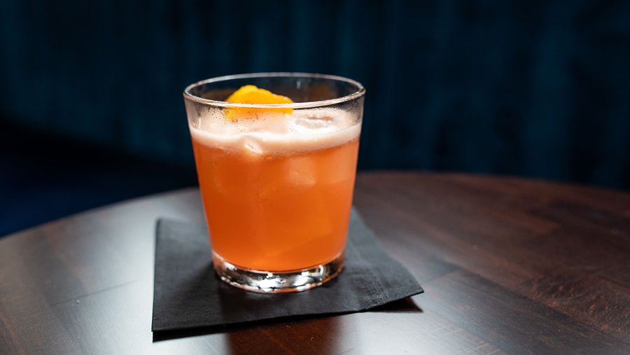 Cincinnati cocktail bar Comfort Station closes, space for lease