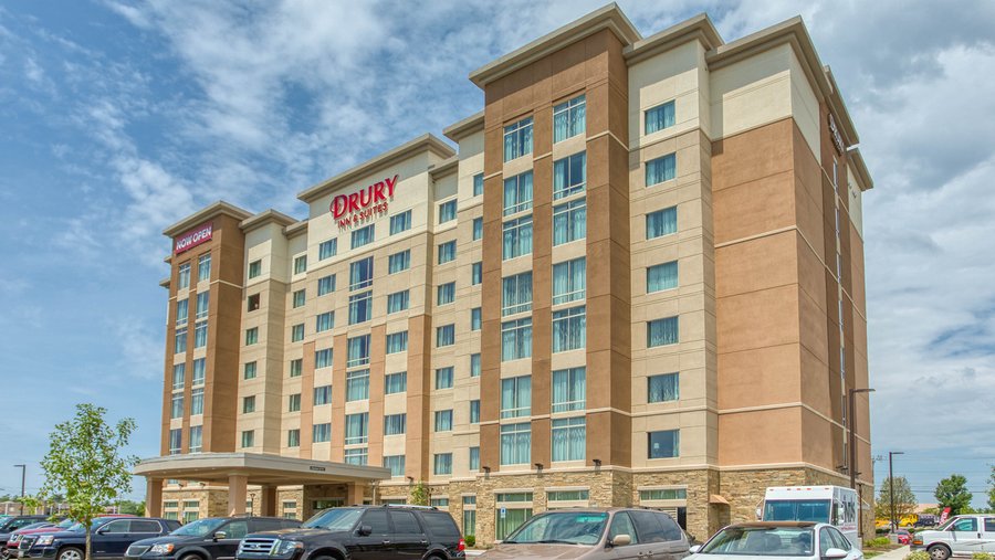 Drury Hotel opens $20M hotel along I-71 - Cincinnati Business Courier