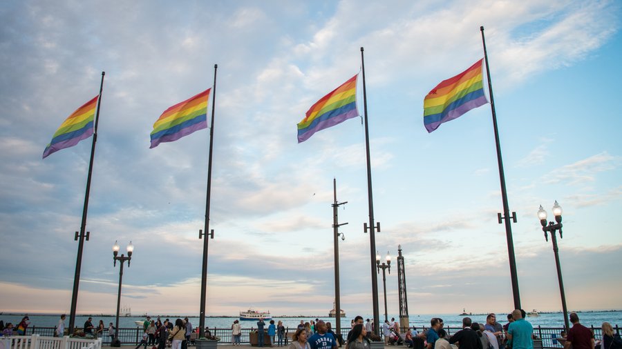 American Airlines celebrates LGBTQ culture as Navy Pier Pride sponsor