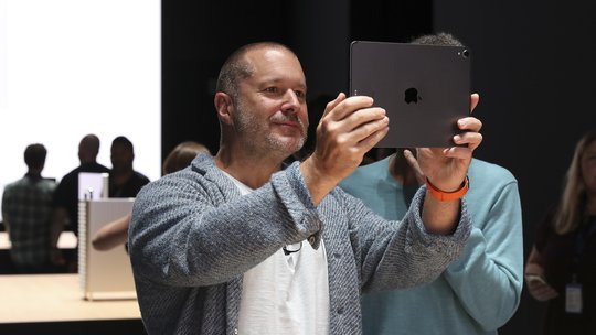 Apple Jony Ive