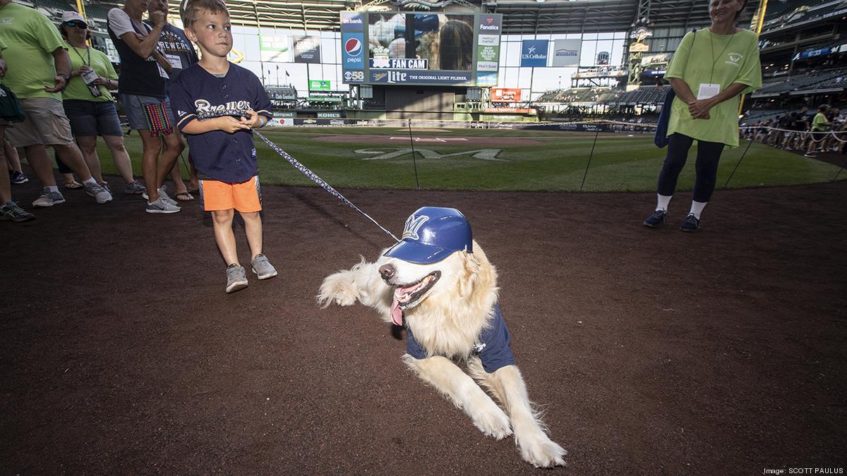 Miller Park hot dog: Hebrew National is the new dog in Milwaukee