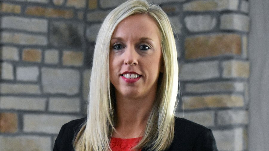 People to Know Banking: Jennifer Hammond | Park Community Credit Union ...