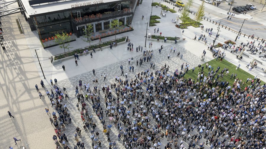 Northwestern Mutual reconvenes annual meeting with record turnout