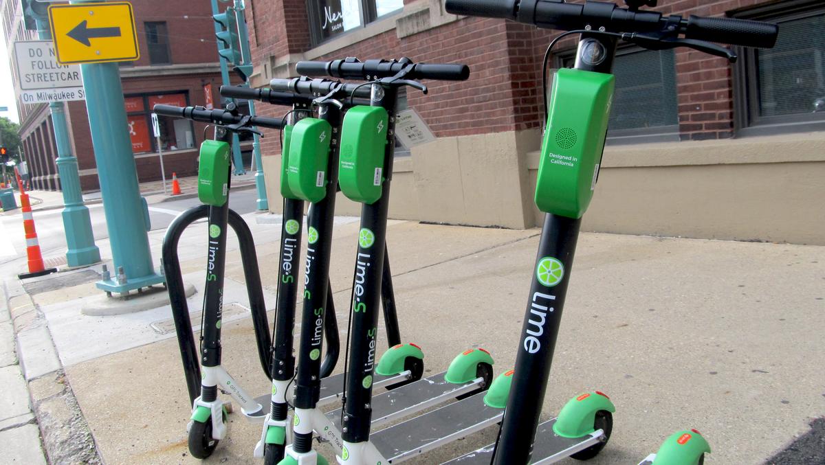 Milwaukee's dockless escooter pilot comes to a close Milwaukee