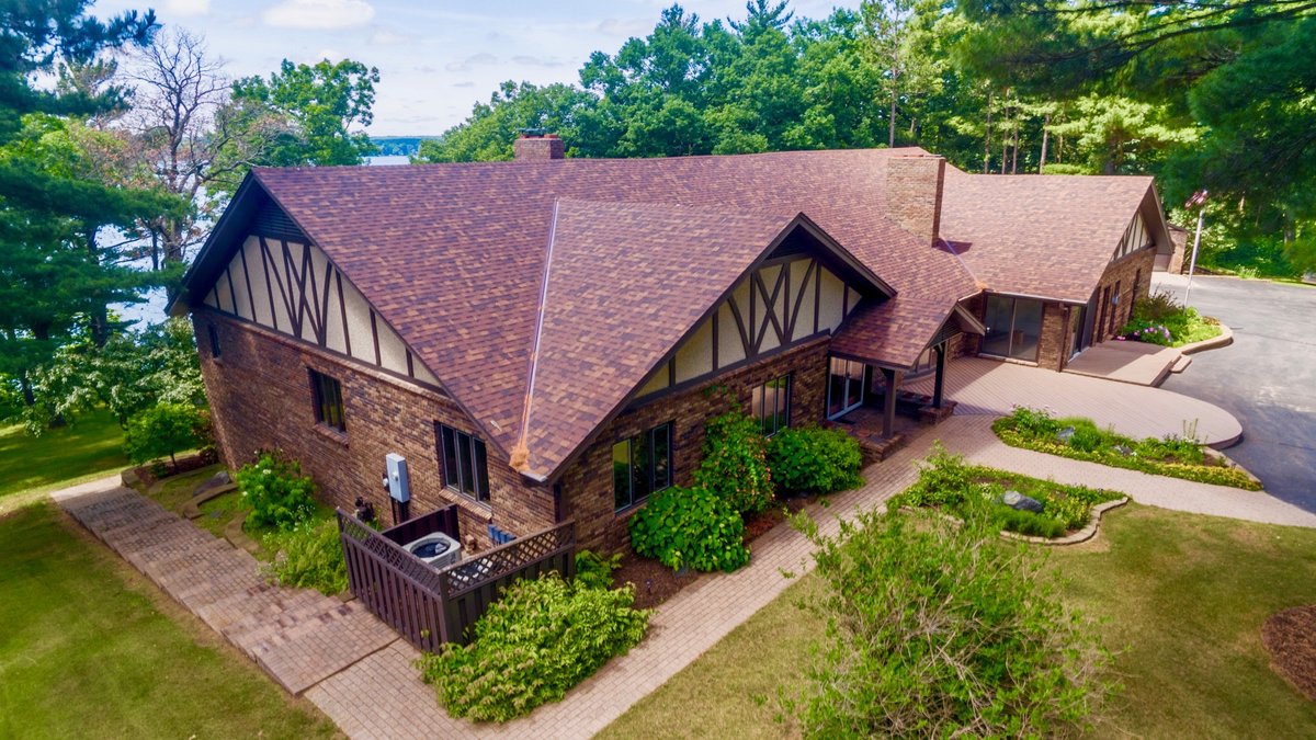 1.4M Amery, Wisconsin lake cabin on market for first time since 1977