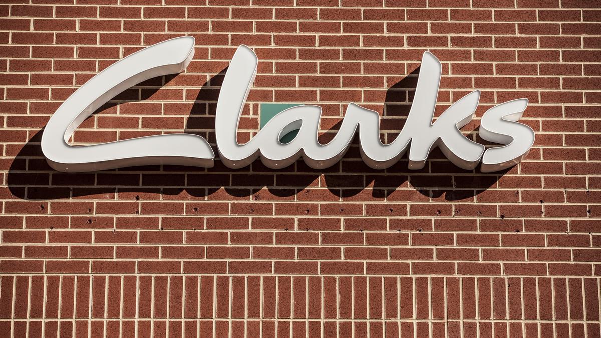 Clarks closes Arden Fair shoe store 