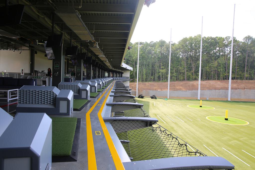 Drive Shack: Golf Range, Interactive Games, Food & Drinks