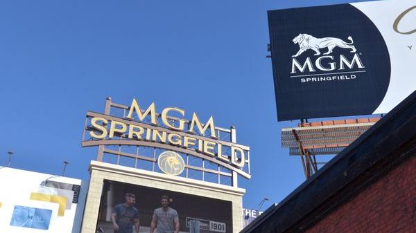 mgm springfield casino reopening
