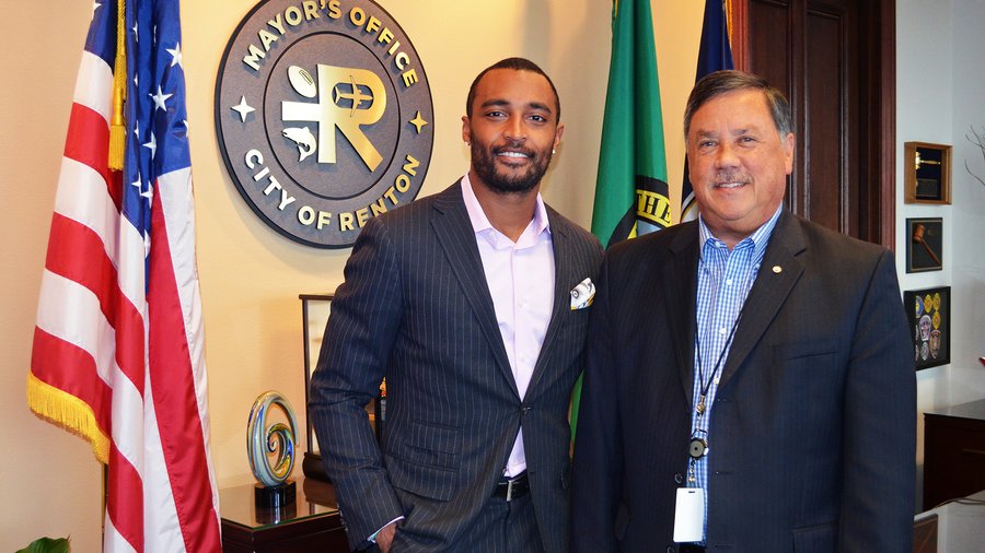 Former Seattle Seahawks wide receiver Doug Baldwin teams up with Renton to  create community center - Puget Sound Business Journal