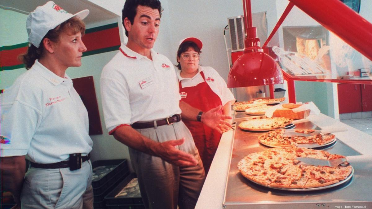 Former Papa John's CEO John Schnatter now owns just a slice of the