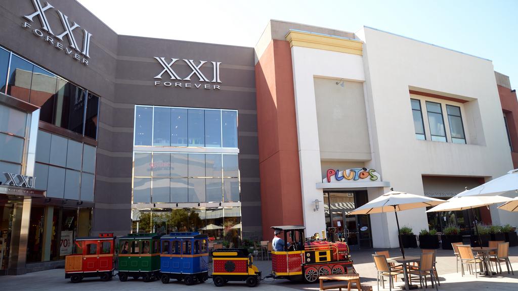 lululemon in the galleria