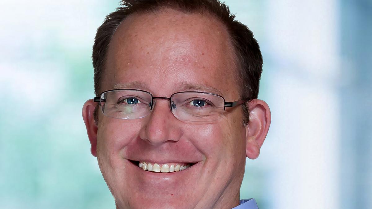irobot-hires-former-hp-executive-as-chief-product-officer-boston