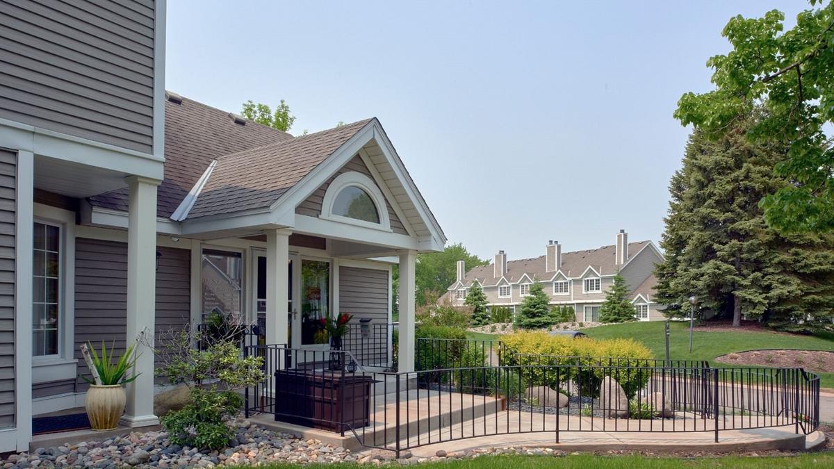 Boston Capital buys Woodbury's Seasons Villas for 45.6 million from