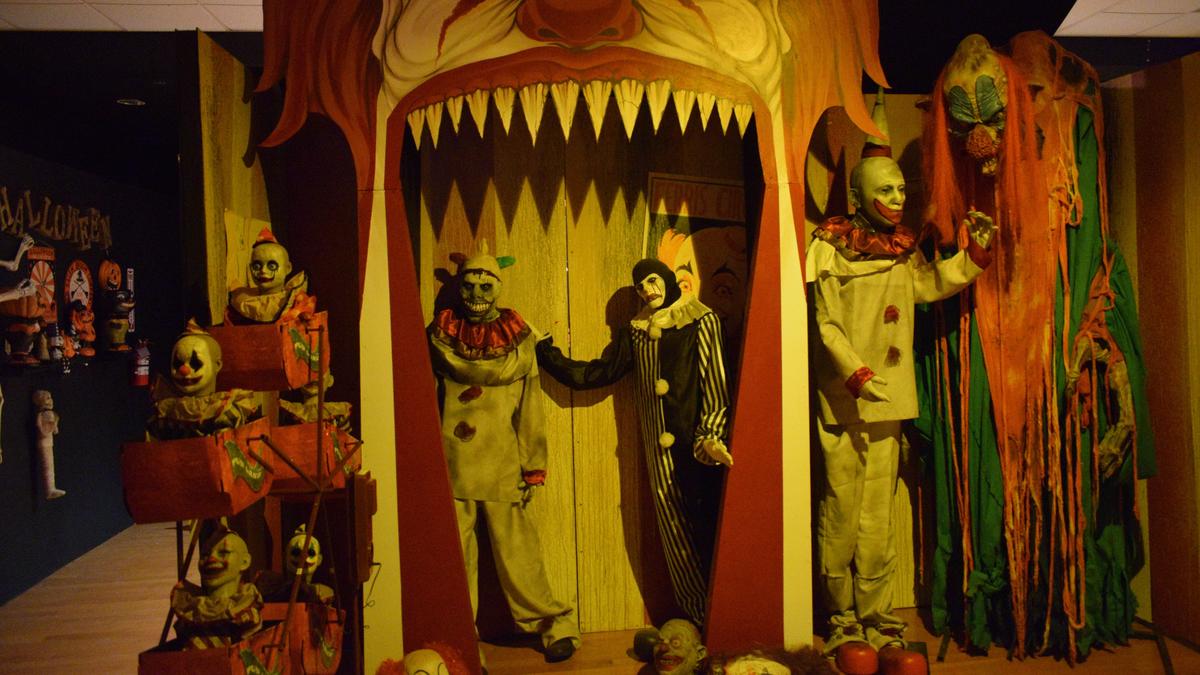 Inside American Scream, a Halloween-themed selfie museum at Tysons ...
