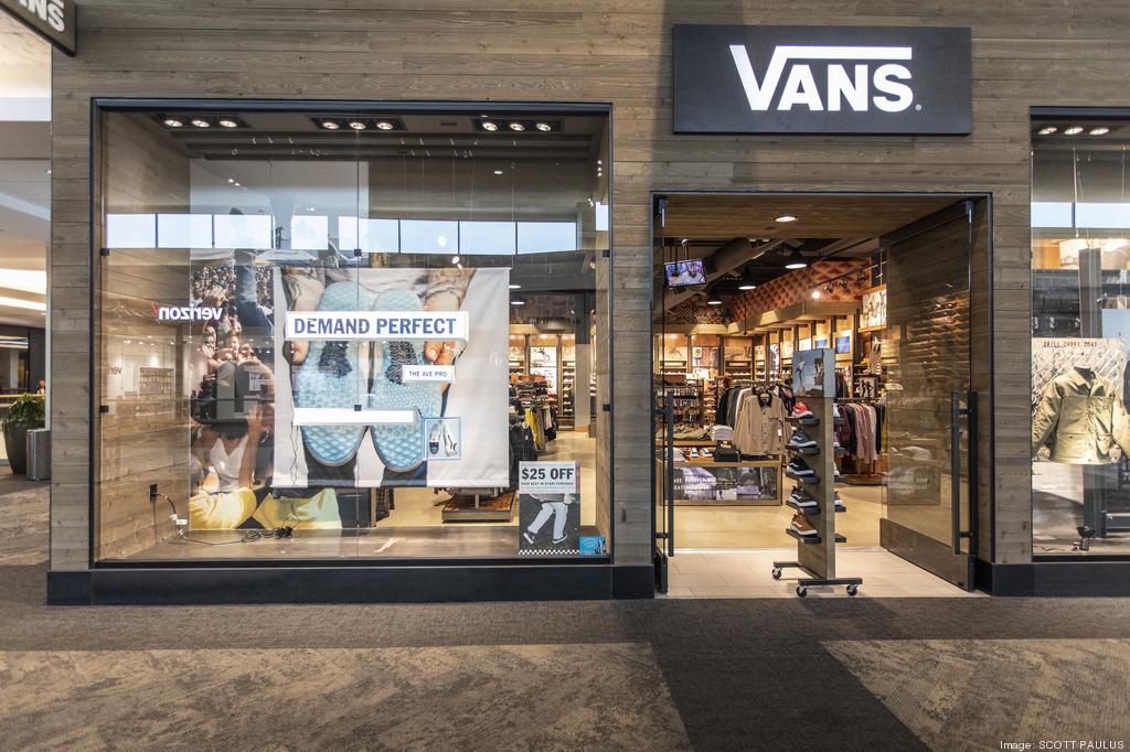 Vans store washington square hot sale mall