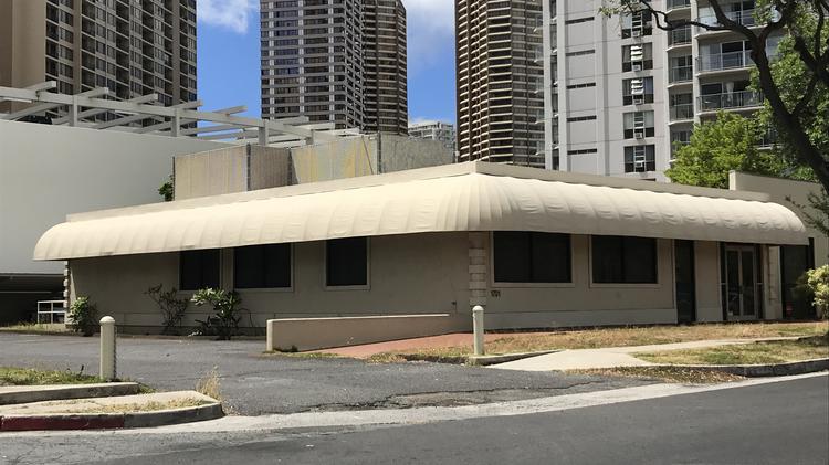 Former First Hawaiian Bank Ceo Don Horner Sells Waikiki Property