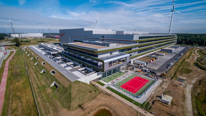 Fondsen Christchurch bezig Nike opens eco-friendly 1.5-million-square-foot distribution center in  Belgium - Portland Business Journal