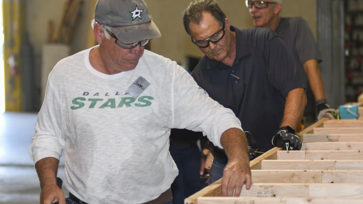 North Texas leaders team up for Habitat for Humanity's first CEO Build Dallas Business Journal