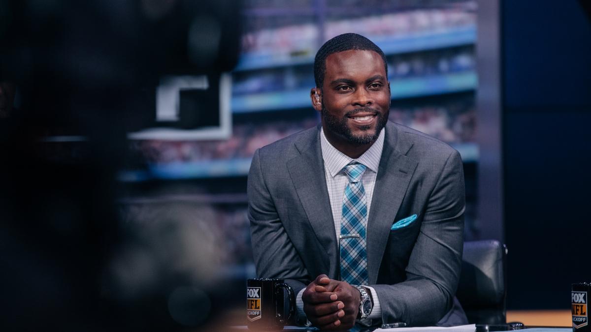 Michael Vick's cameo in Atlanta has started a potentially lucrative trend -  Article - Bardown