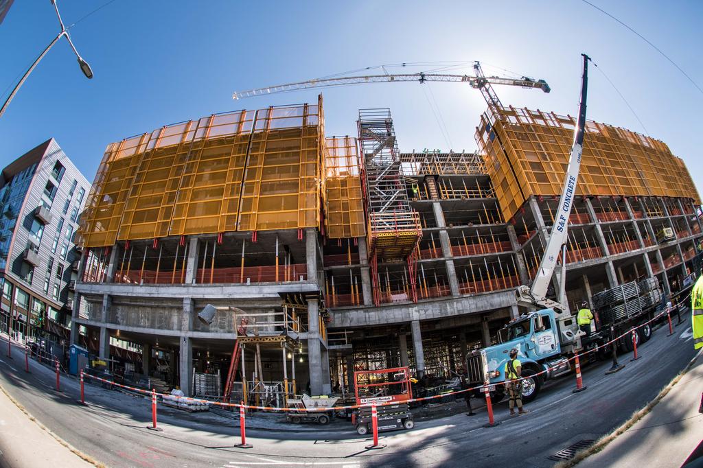 Project Team Installs 'Sky Mat' in Boston Tower, 2021-10-19