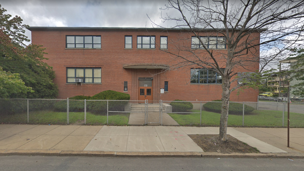 400 housing units proposed near Dorchester’s South Bay Center Boston