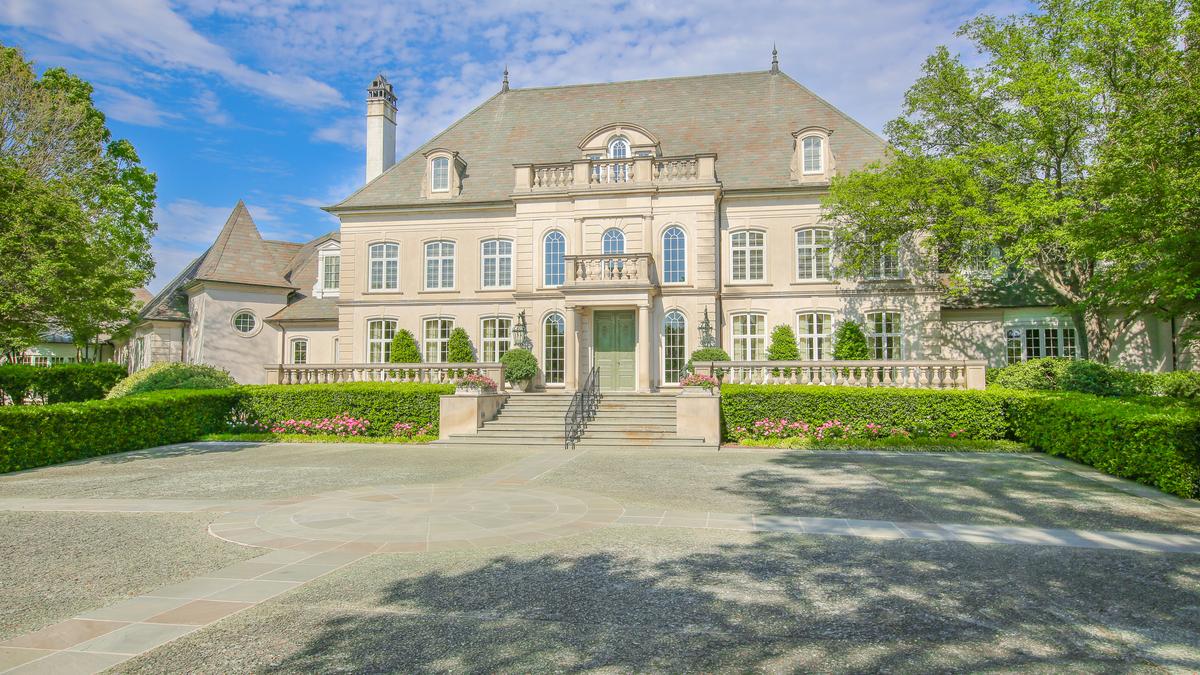 Pilgrim’s Pride founder’s 43acre estate in East Texas headed to