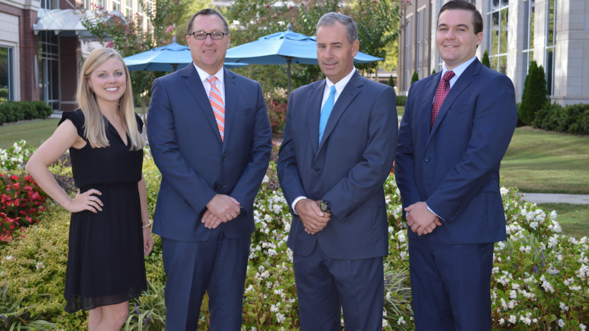 JLL pulls brokers from Cushman & Wakefield as Raleigh expansion