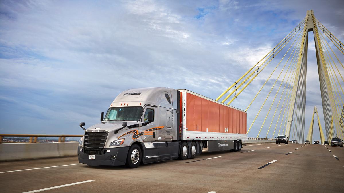 Schneider National invests in logistics SaaS startup founded by Jeff