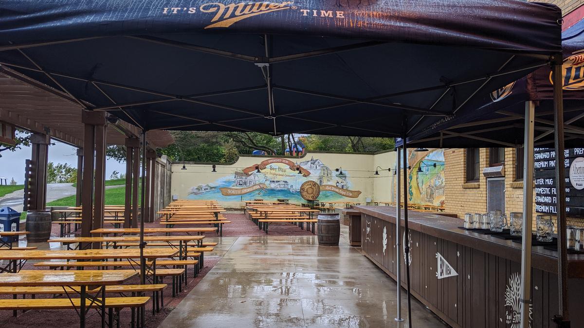 Bay View S South Shore Park Beer Garden To Expand Milwaukee