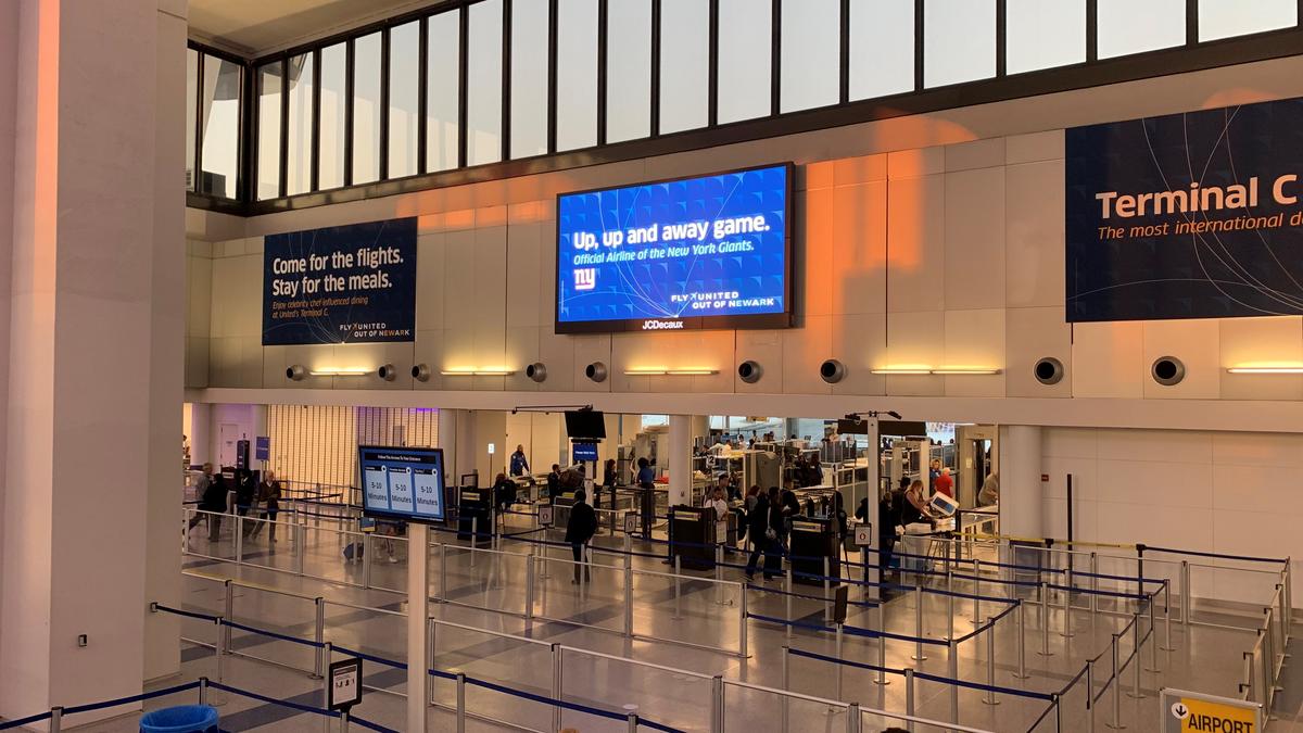 United Airlines upgrades TSA checkpoint area at Newark Liberty Terminal ...
