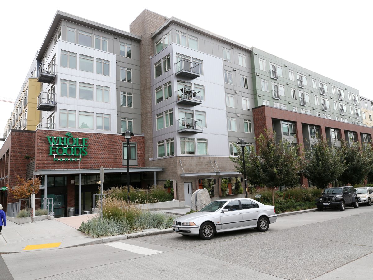 Whole Foods makes its long awaited debut in West Seattle