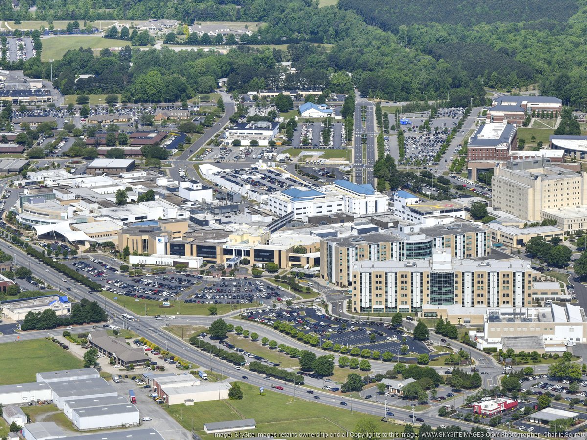 UNC System reaches settlement with Greenville hospital over who picks  trustees, image size:1200x900