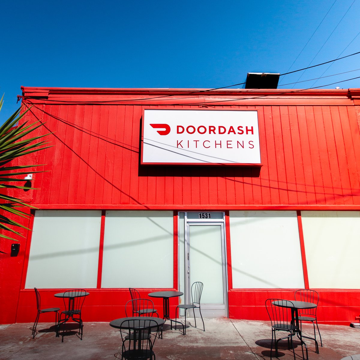 San Francisco-Based Delivery Giant DoorDash Just Laid Off More